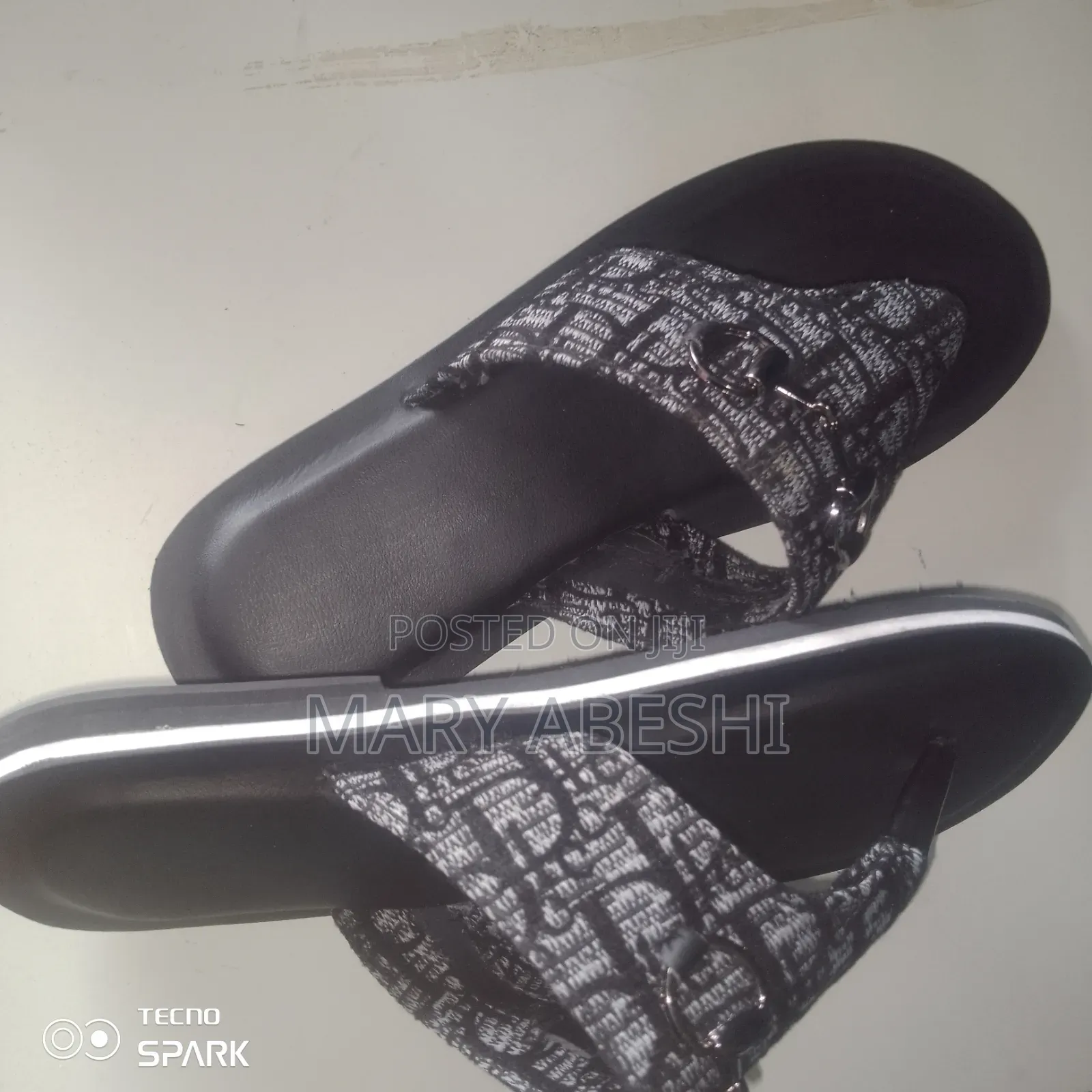 Plam Slippers
