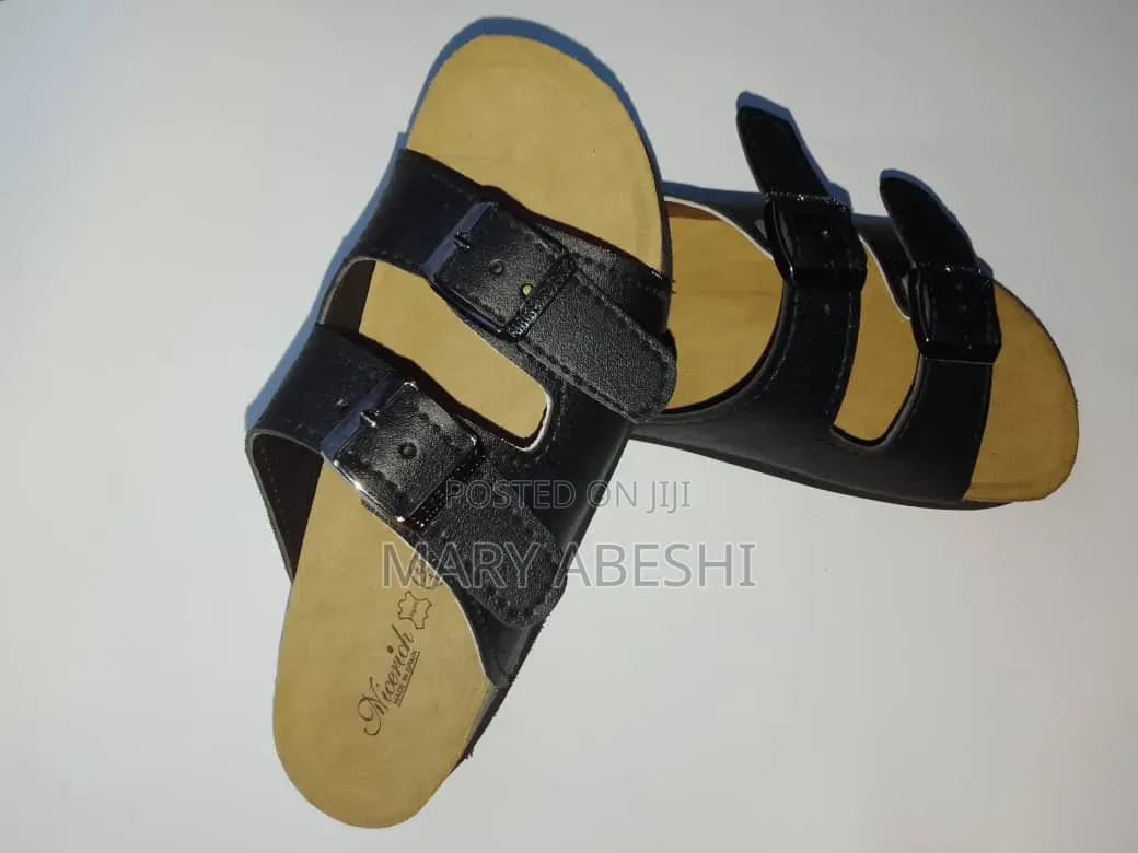 Plam Slippers