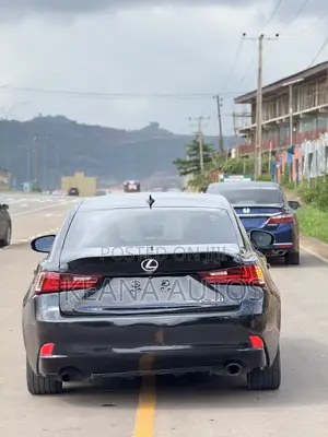 Lexus IS 300 AWD 2017 Black