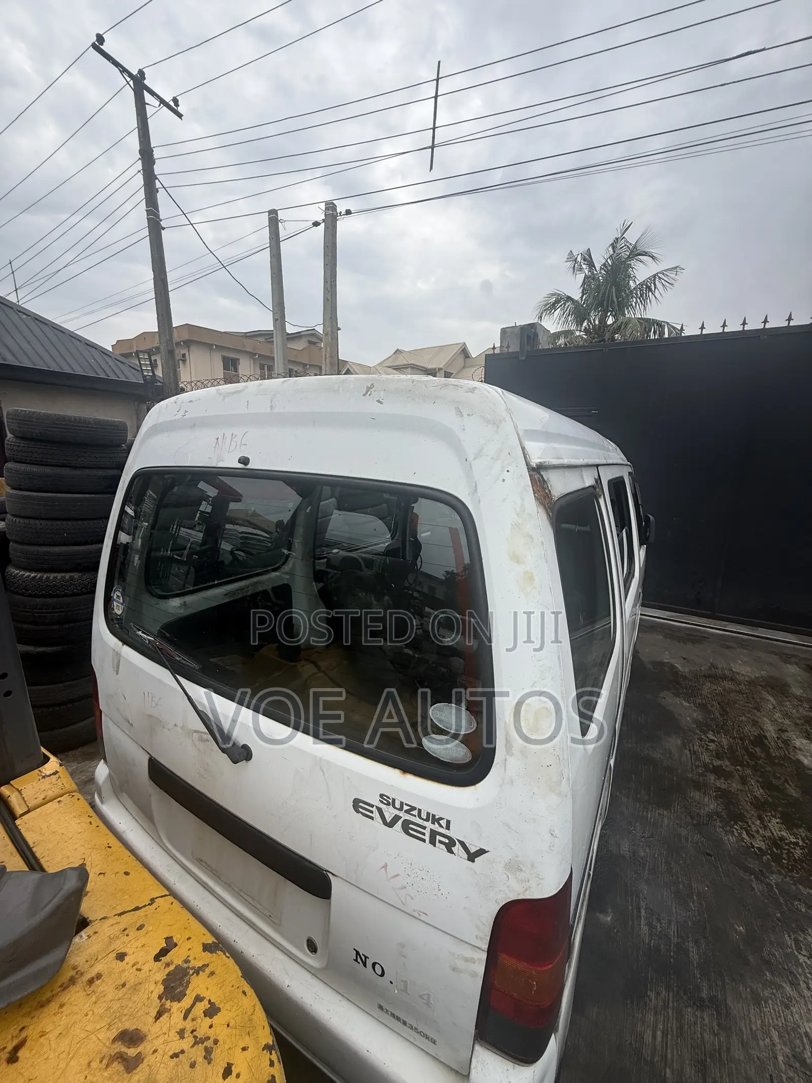 Suzuki Every 2005 White