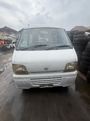 Suzuki Every 2005 White