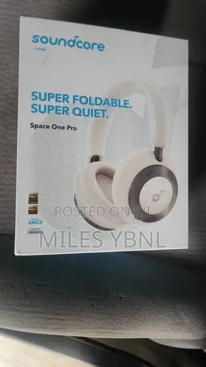 Soundcore Space One Pro