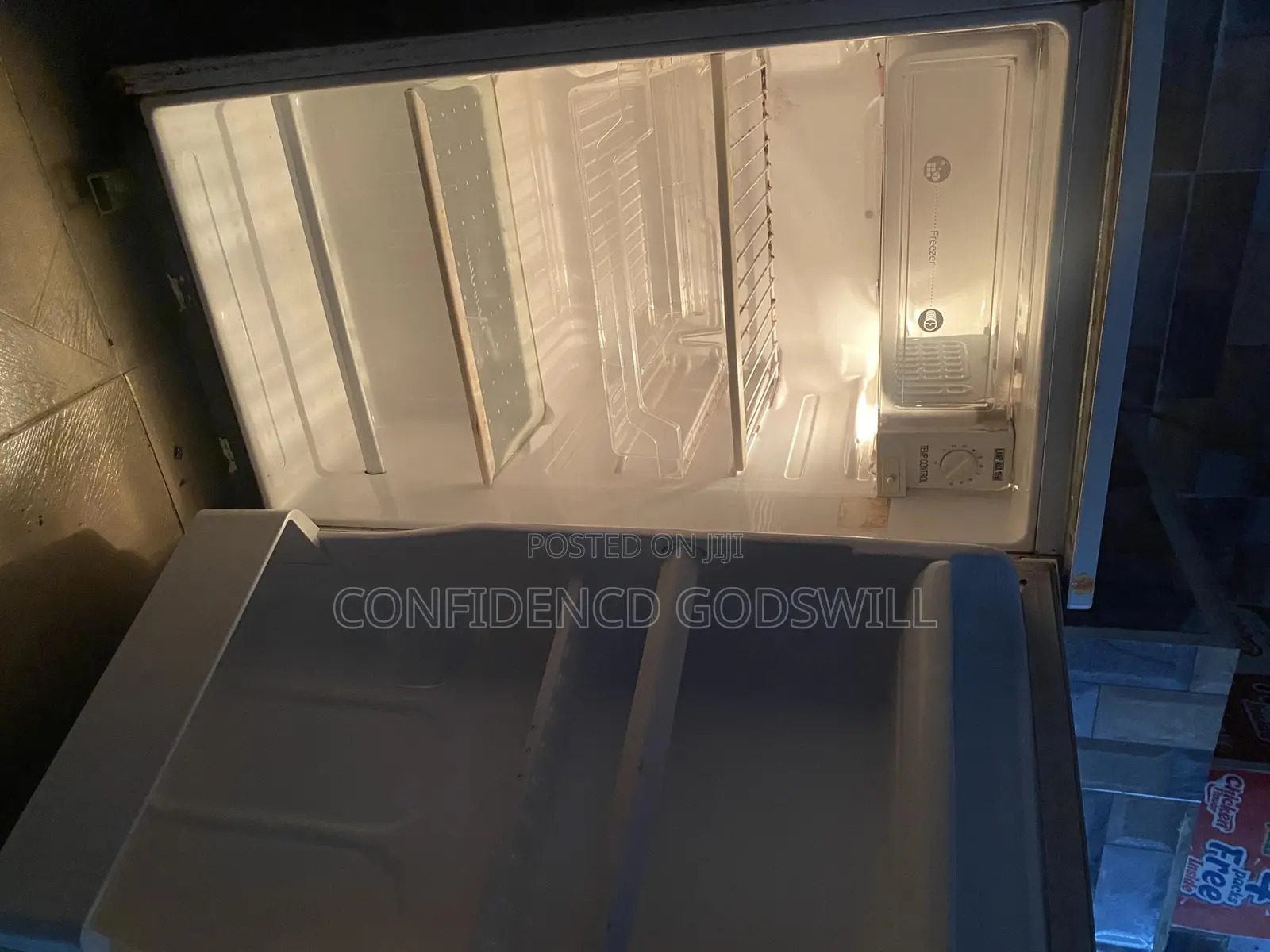Refrigerator