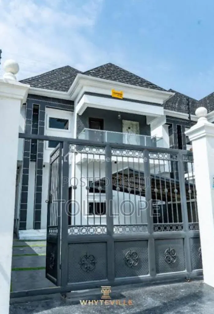 5bdrm Duplex in Lekki Phase 1 for rent