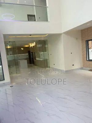 5bdrm Duplex in Lekki Phase 1 for rent