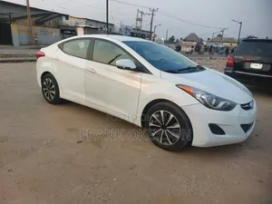 Hyundai Elantra GLS Automatic 2012 White