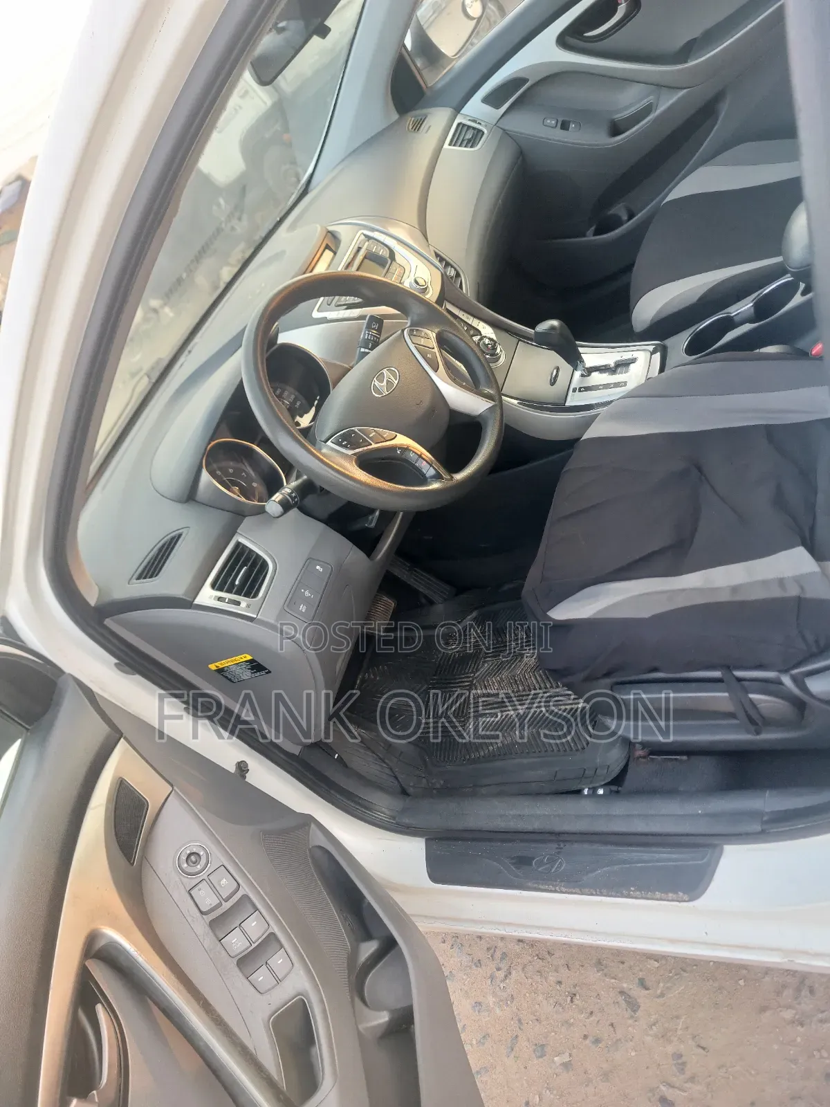 Hyundai Elantra GLS Automatic 2012 White