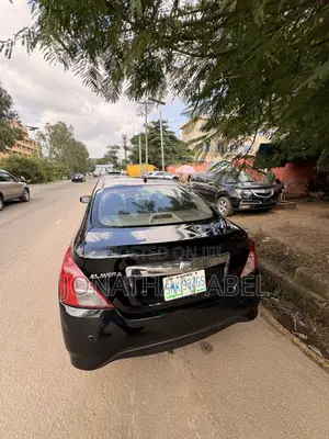 Nissan Almera 2016 Black