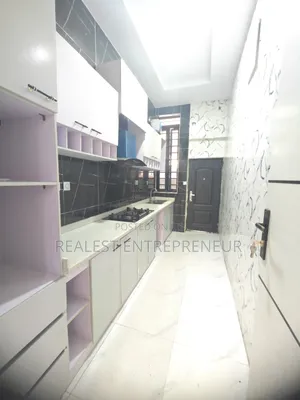 4bdrm Duplex in Lekki Peninsula 2 for rent