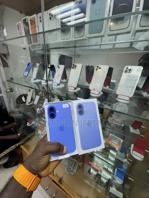 Apple iPhone 16 256 GB Blue