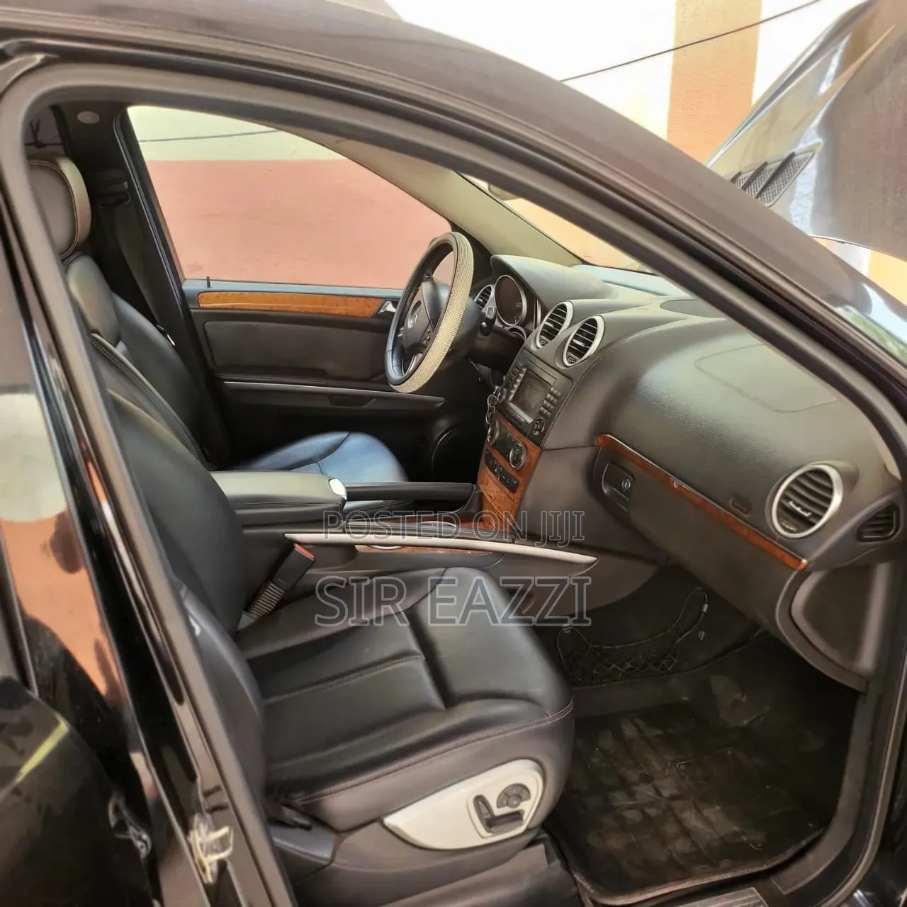 Mercedes-Benz Sprinter 2011 Black
