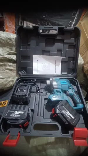 Cordless Concrete Poker Vibrator Machine