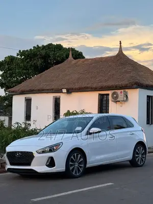 Hyundai Elantra 2020 White