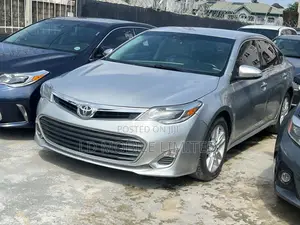 Toyota Avalon XLE Touring 4dr Sedan (3.5L 6cyl 6A) 2014 Silver