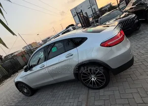 Mercedes-Benz GLC-Class 2017 Silver