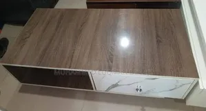 Sitting Room Quality Center Table