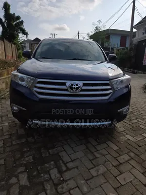 Toyota Highlander Limited 3.5l 4WD 2013 Blue