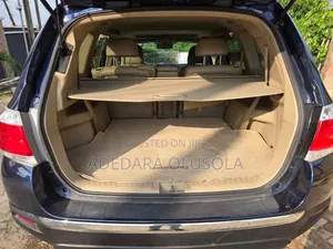 Toyota Highlander Limited 3.5l 4WD 2013 Blue