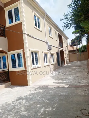 2bdrm Apartment in Akilapa Extension, Idishin for rent