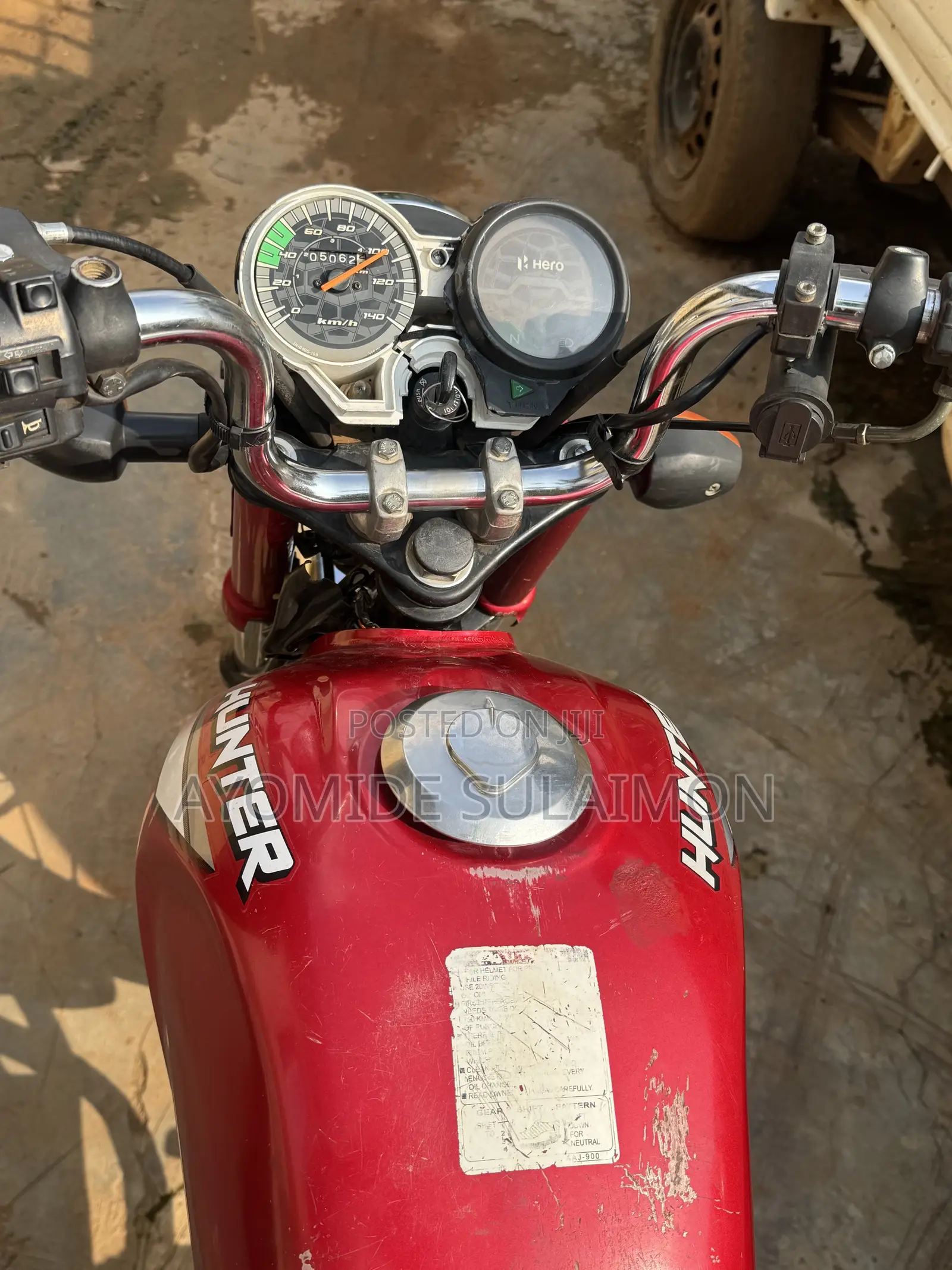 Hero Hunter 100 2023 Red