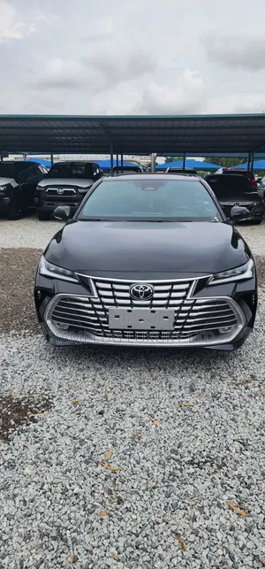 Toyota Avalon 2025 Black