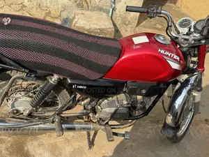 Hero Hunter 100 2023 Red
