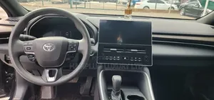 Toyota Avalon 2025 Black