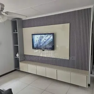 High Glossy Board Television Console Design