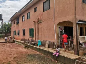 3bdrm Block of Flats in Spare Part, Edo State for sale