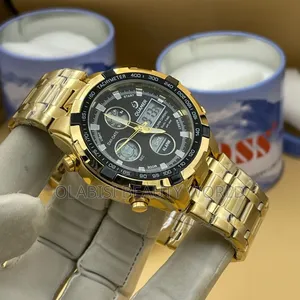 *Water Proof Wristwatch Newly Restocked in Silver and Gold*
*Silver