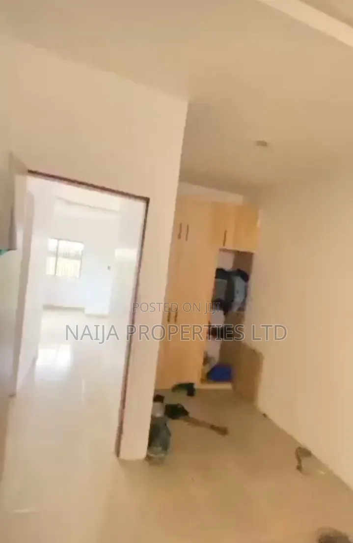 Mini Flat in Badore for rent