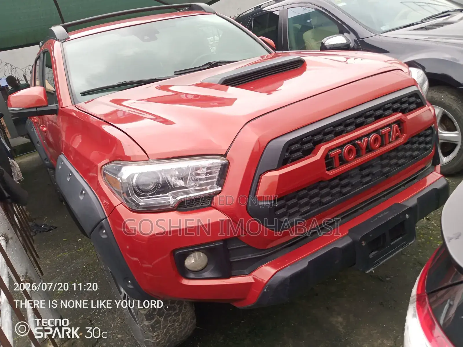 Toyota Tacoma 2017 Orange