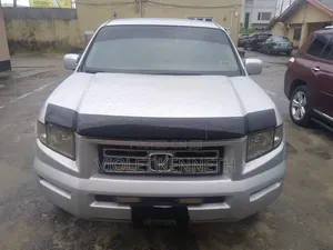 Honda Ridgeline 2006 Silver