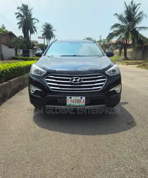 Hyundai Santa Fe GLS 4dr SUV AWD (3.3L 6cyl 6A) 2014 Black