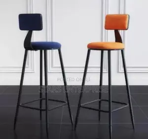 Bar Stool / Modern High Stool