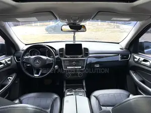 Mercedes-Benz GLE-Class 2016 Black