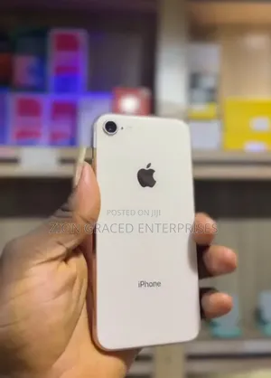 Apple iPhone 8 64 GB White