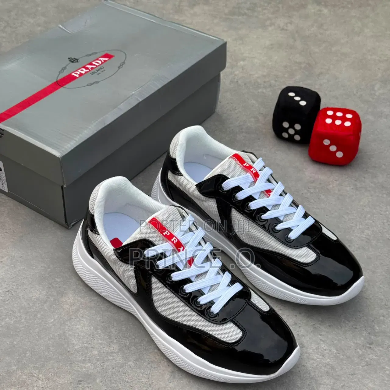 Parada Designed Sneakers