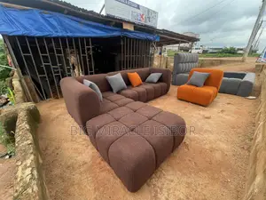 A Complete Set of Chair