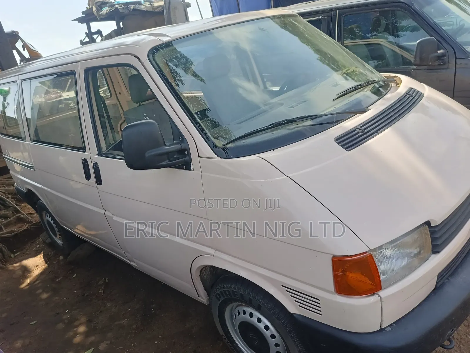 Volkswagen Transporter 2005 Pink