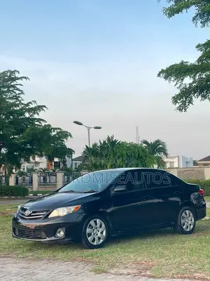 Toyota Corolla 2013 Black