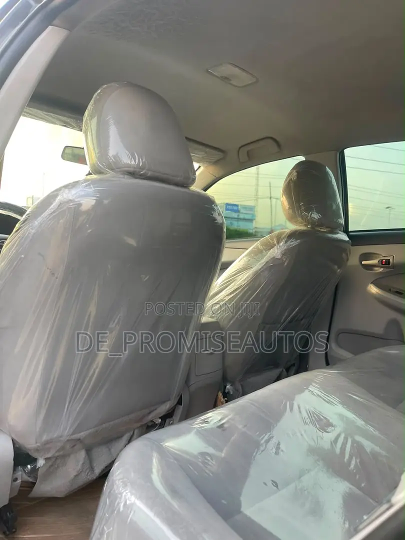 Toyota Corolla 2013 Black