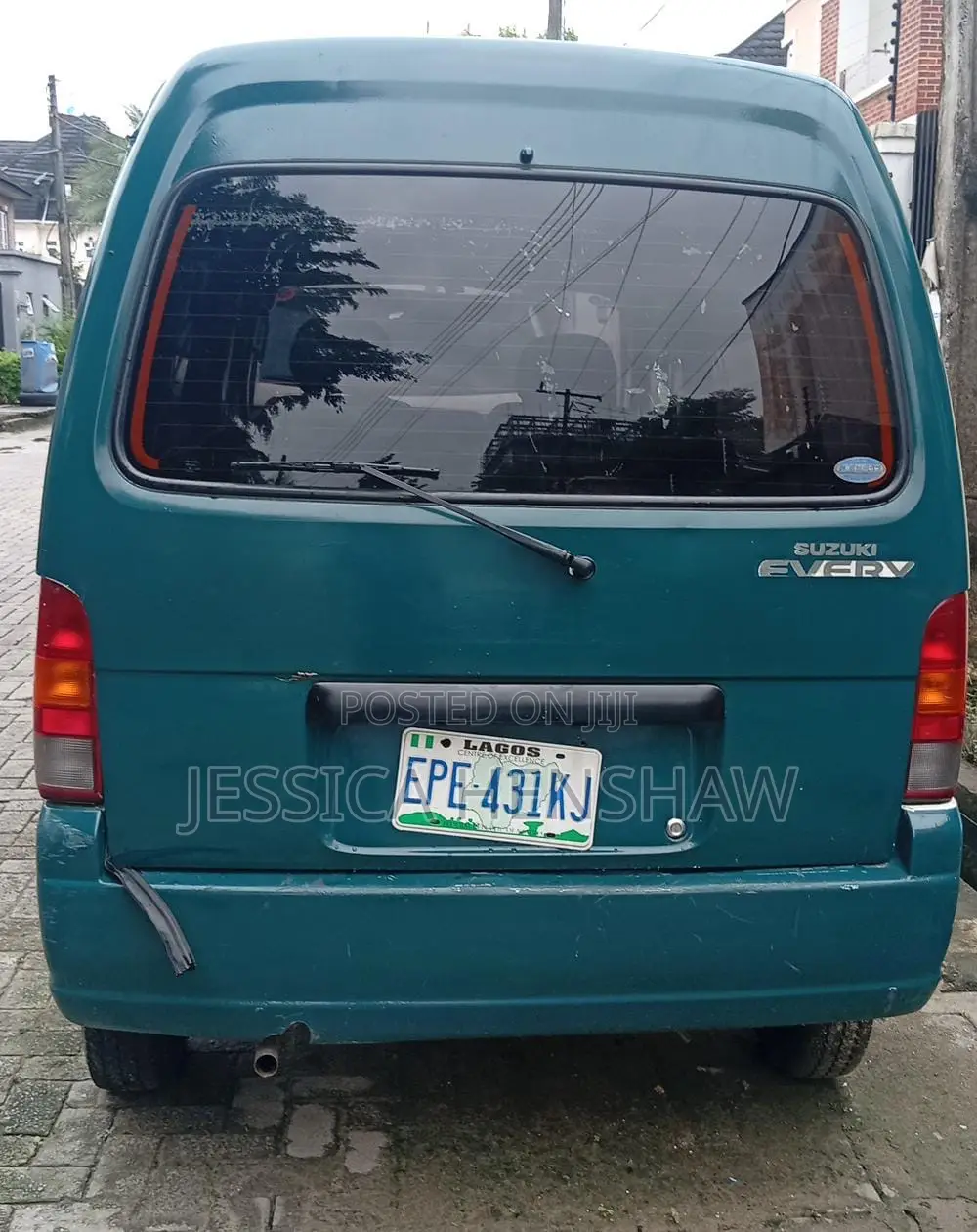 Suzuki APV Minibus 2010 Green