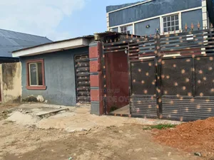 Mini Flat in Diamond Estate, Isawo for rent