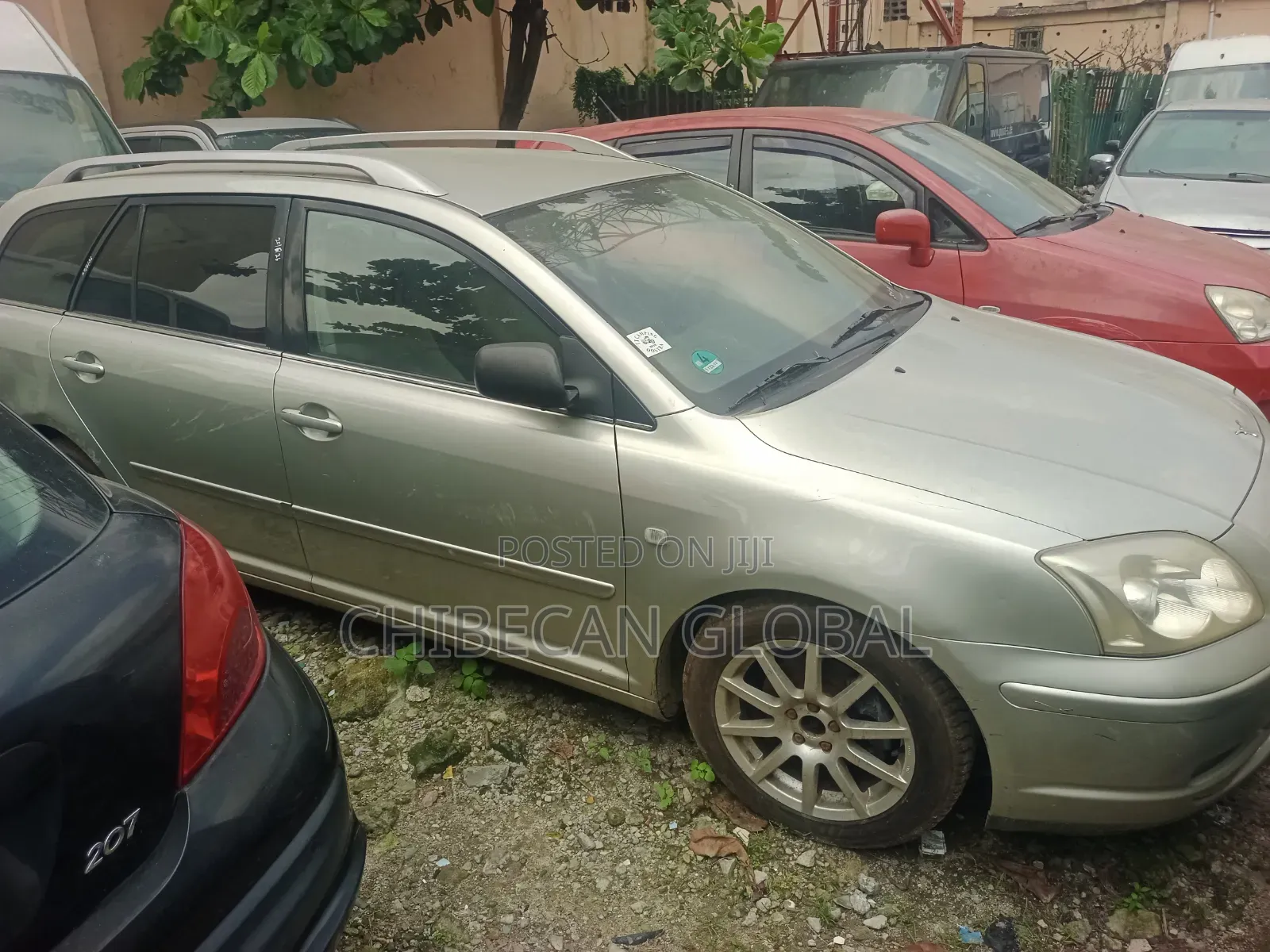 Toyota Avensis 2005 Silver