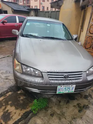 Toyota Camry 1998 Gray