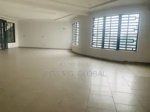 Shop Space in Jahi Gilmore Abuja