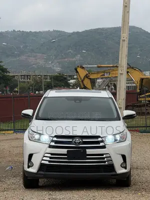 Toyota Highlander Limited Platinum 4x4 V6 (3.5L 6cyl 8A) 2018 White