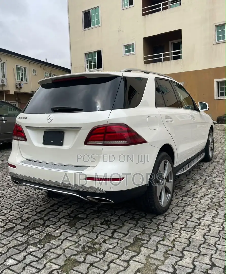 Mercedes-Benz GLE-Class GLE 350 2017 White
