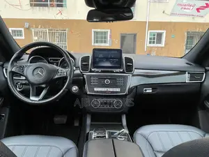 Mercedes-Benz GLE-Class GLE 350 2017 White